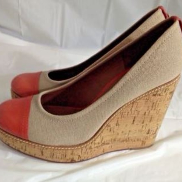 Tory Burch Beige Tan Orange Sole Cap Toe  10.5 - Picture 4 of 8